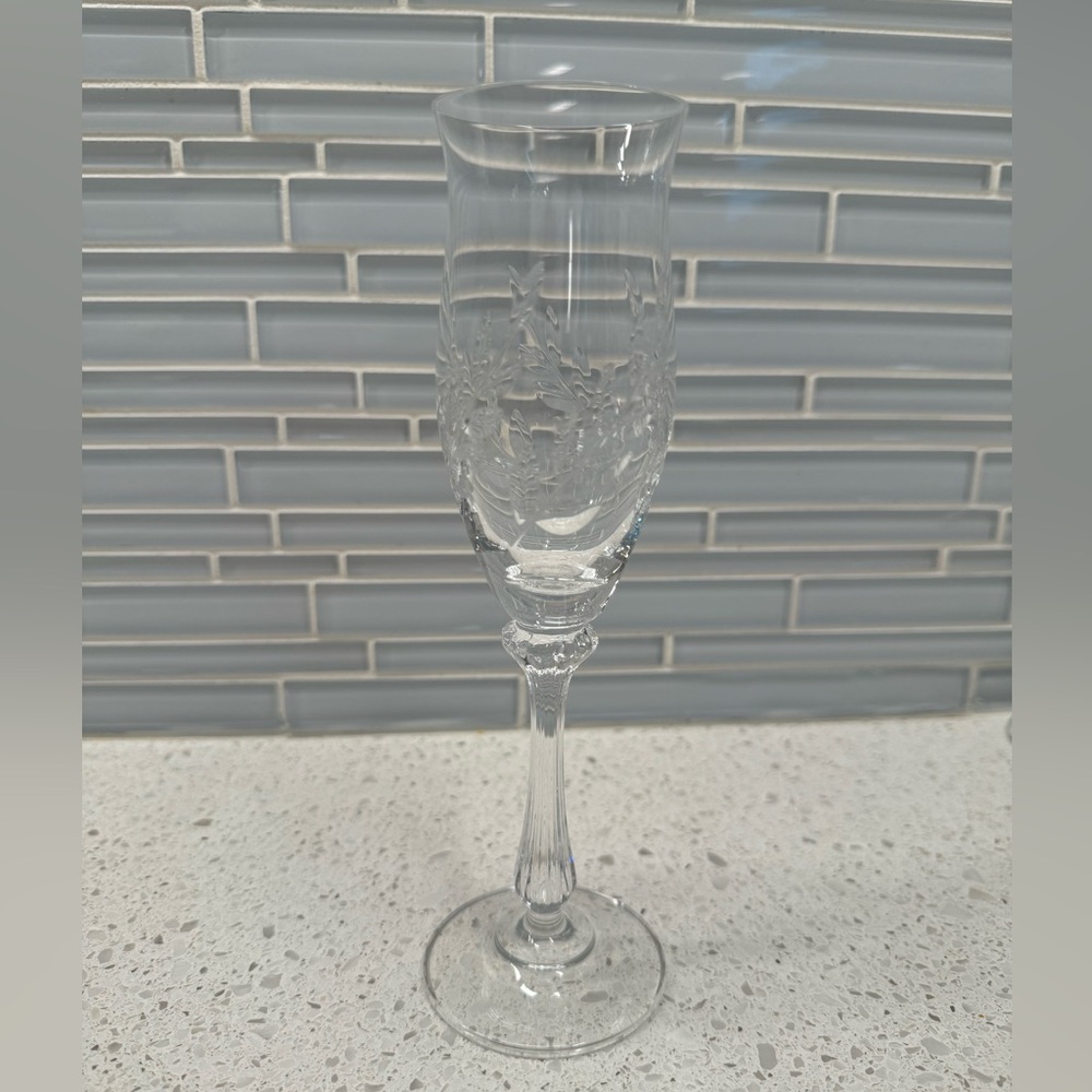 Mikasa Versailles Clear Crystal Stemmed Champagne Flutes Goblets Glass Set Of 5 - Picture 3 of 10